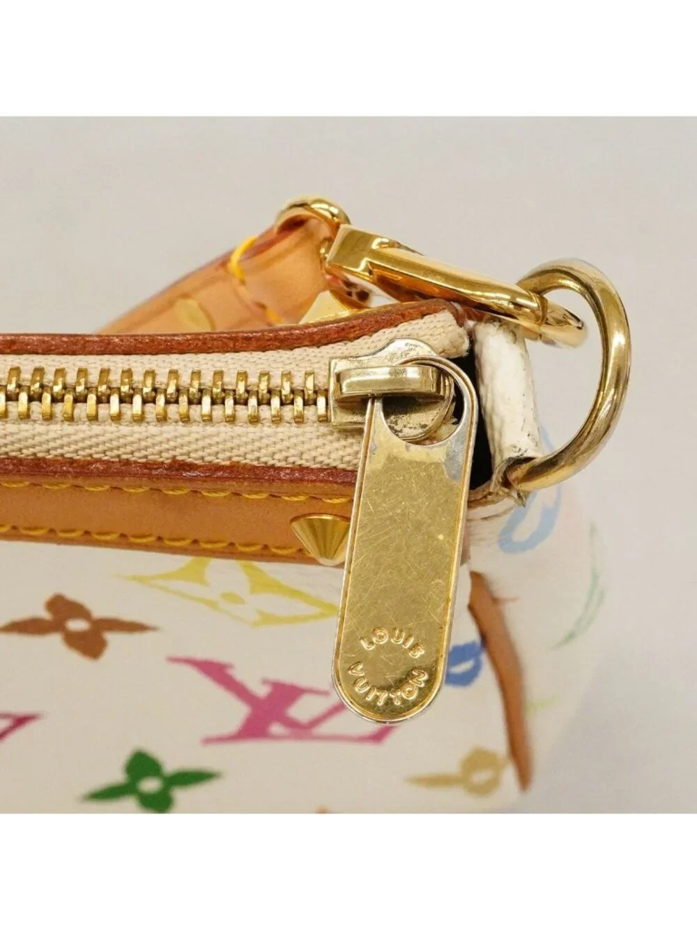 Louis Vuitton Pouch Monogram Multicolor Pochette Blanc